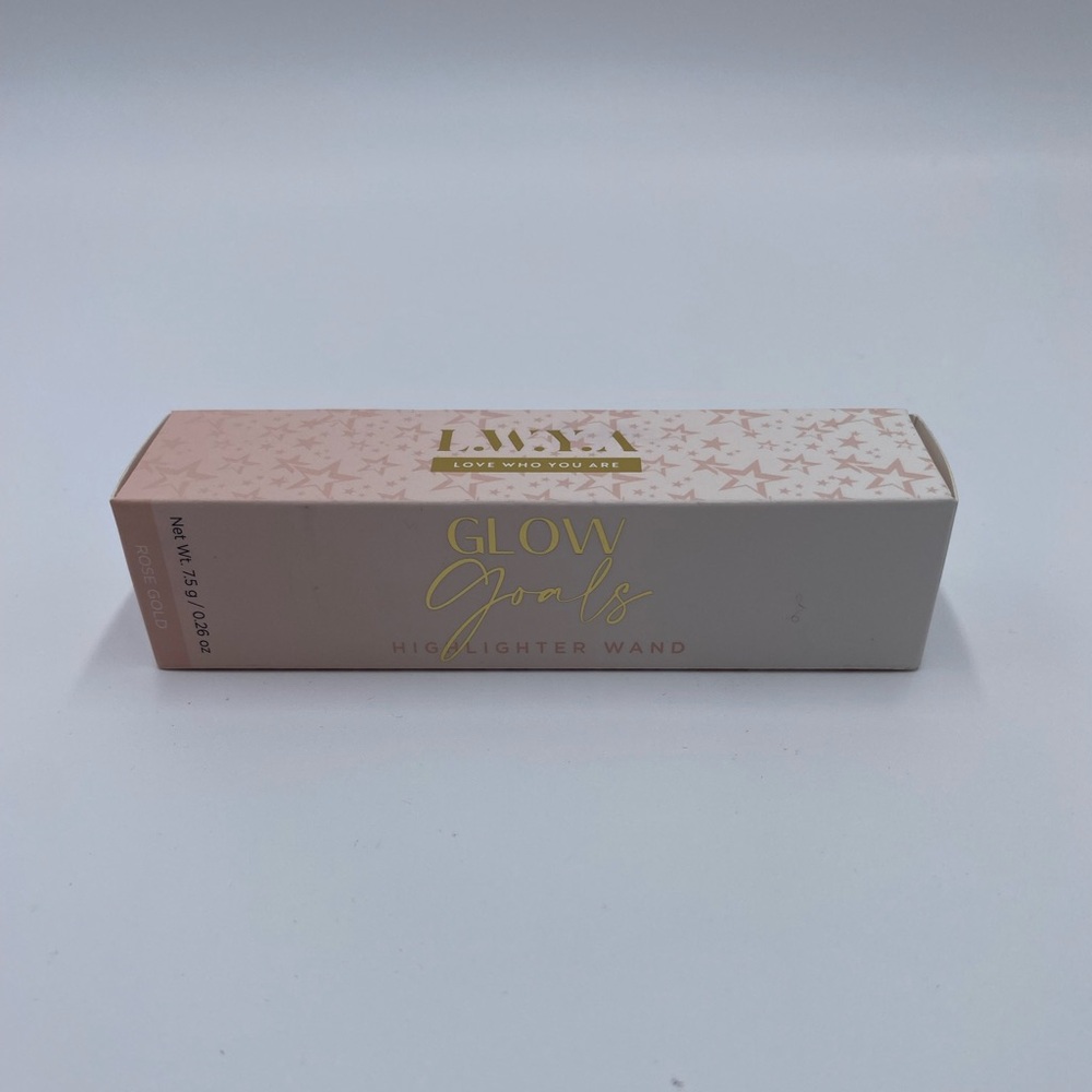 Love Who You Are GLOW HIG LIGHTER WAND Rose Gold .26 Oz